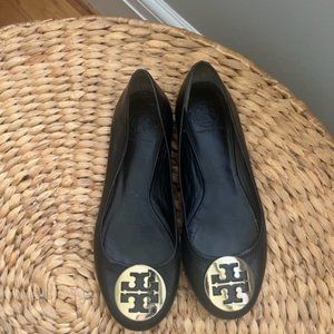 Black Tory Burch flats (Black, Size 9)